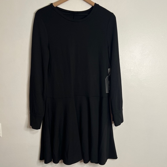 Max And Ash Long Sleeve Black Fit & Flare Crew Neck Dress NWT Size Medium - Picture 1 of 8